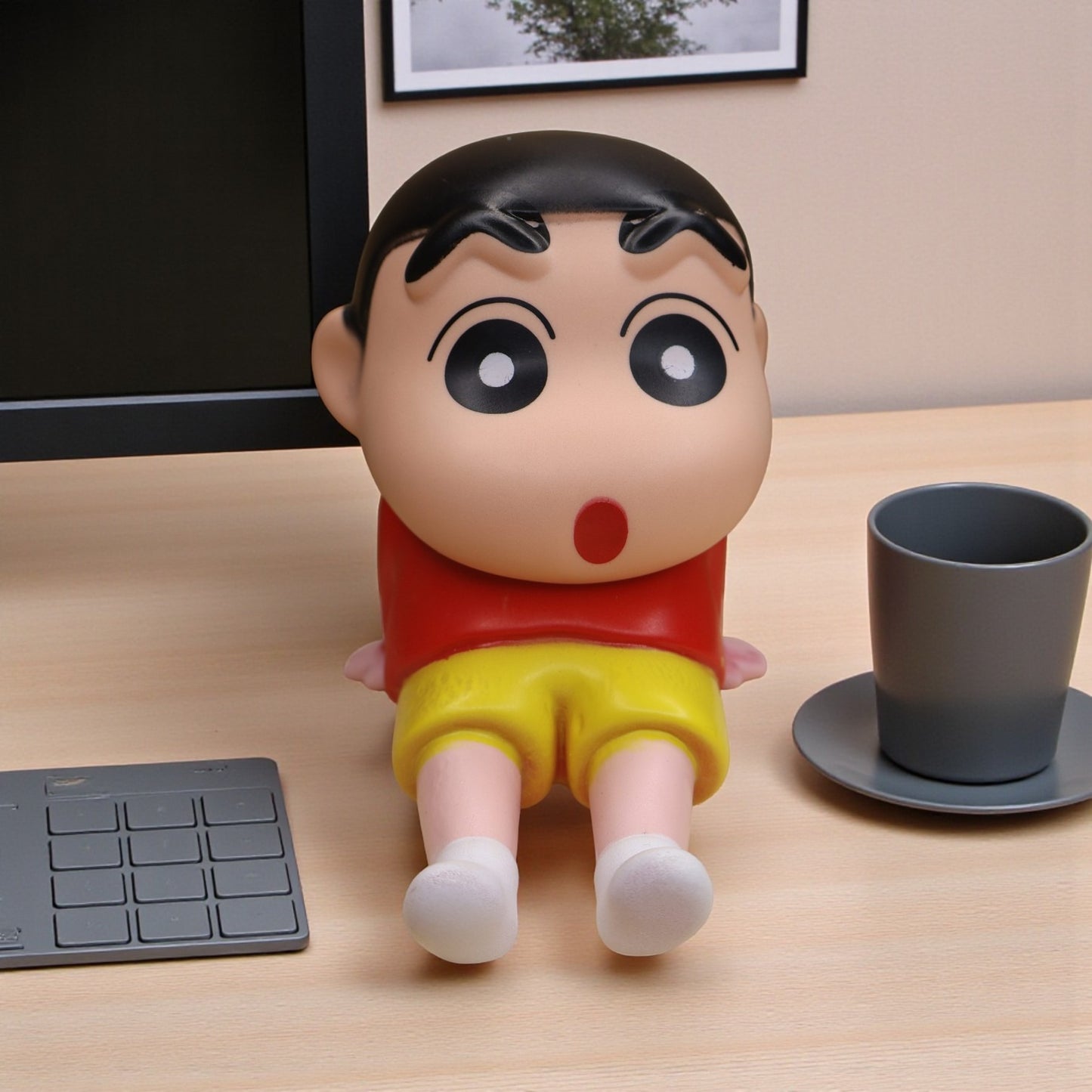 Shinchan Mobile Stand - Red