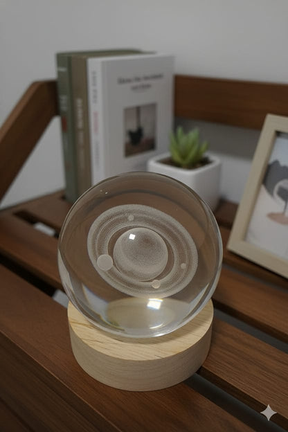 Saturn Crystal Lamp